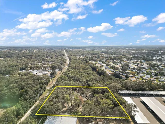 $749,000 | 41015 County Road 25, Weirsdale, FL 32195