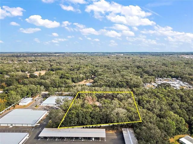 $749,000 | 41015 County Road 25, Weirsdale, FL 32195