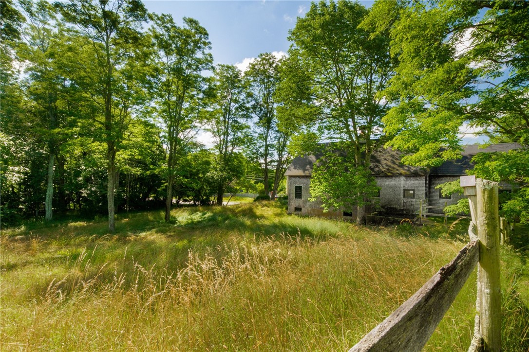 595 Ten Rod Road Exeter, RI 02822 - Photo 2 of 26