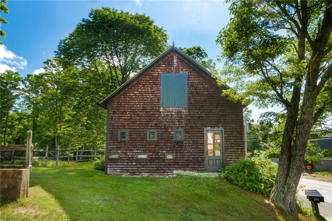 595 Ten Rod Road Exeter, RI 02822 - Photo 3 of 26