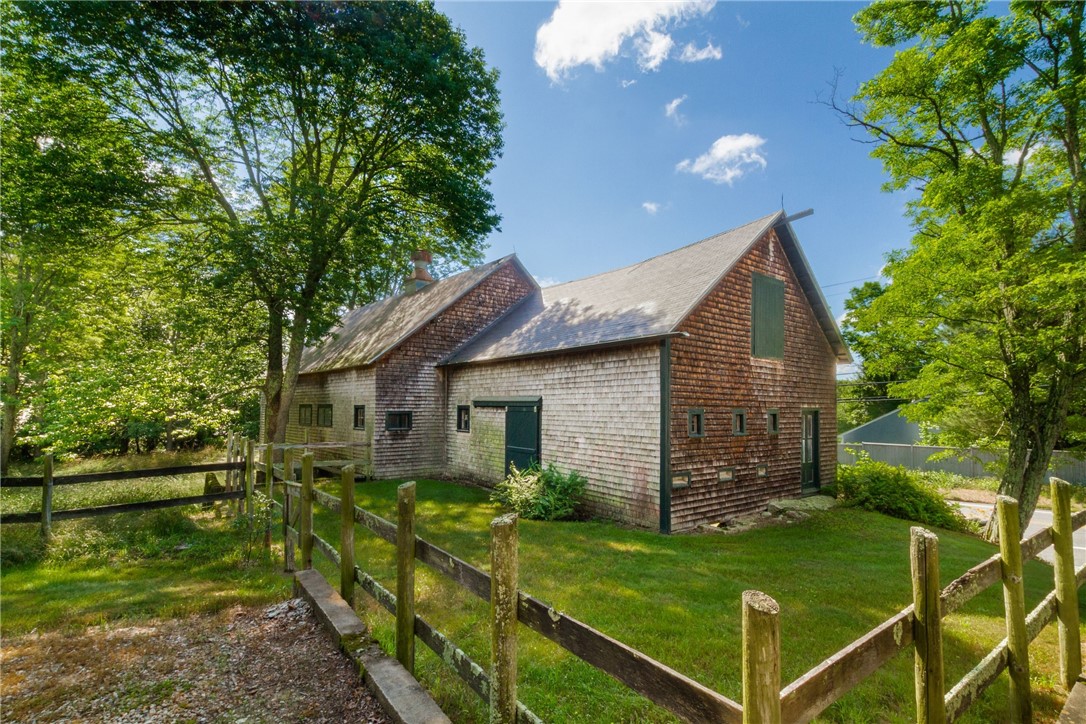 595 Ten Rod Road Exeter, RI 02822 - Photo 6 of 26