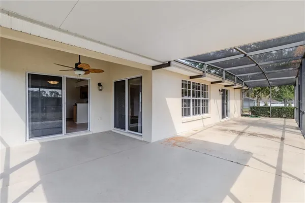 a view of a house with porch