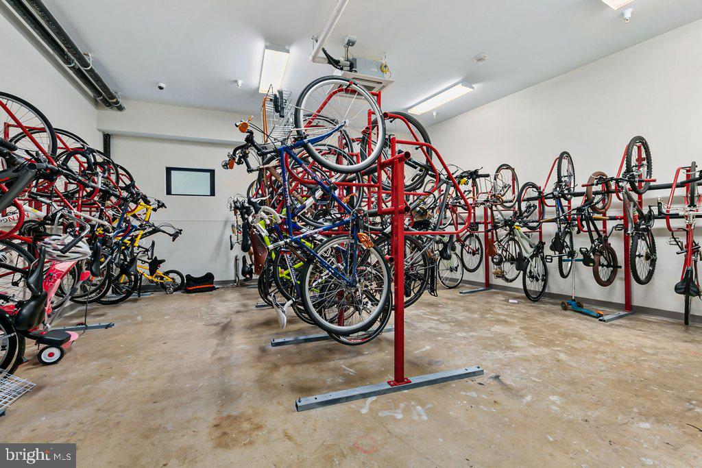 1320 Fenwick Lane, Unit 402 Silver Spring, MD 20910 - Photo 37 of 42