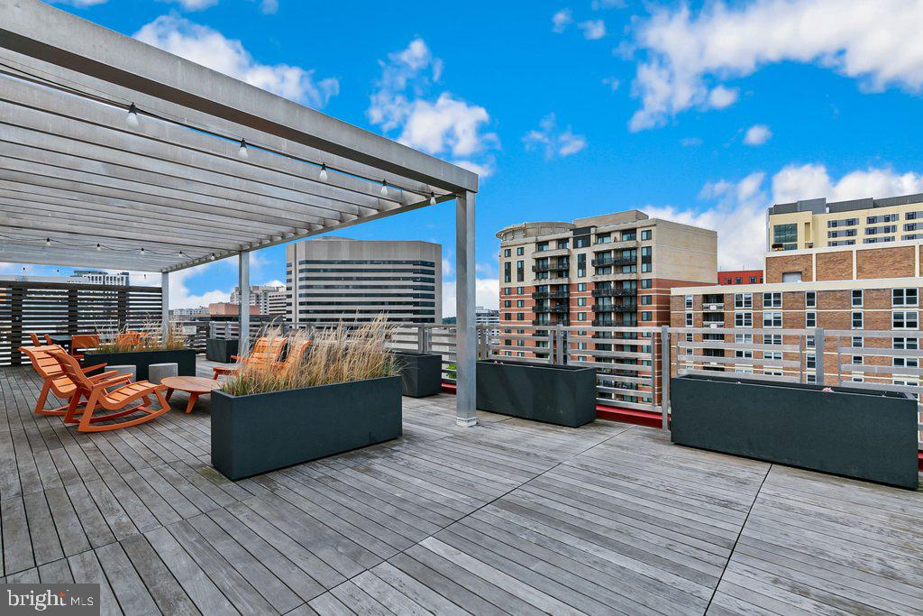 1320 Fenwick Lane, Unit 402 Silver Spring, MD 20910 - Photo 38 of 42