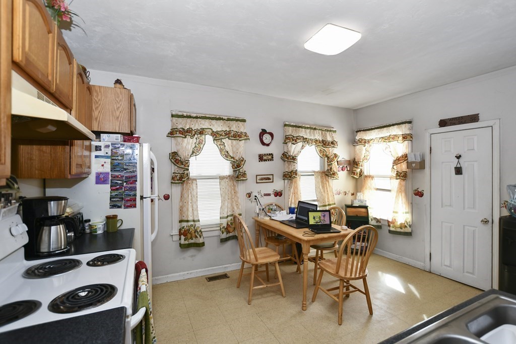 8 Lund Street Worcester, MA 01607 - Photo 23 of 31 Gallery Image 23