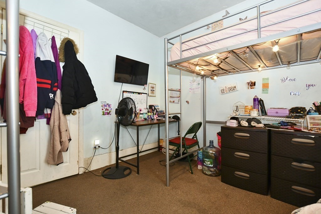 8 Lund Street Worcester, MA 01607 - Photo 25 of 31 Gallery Image 25