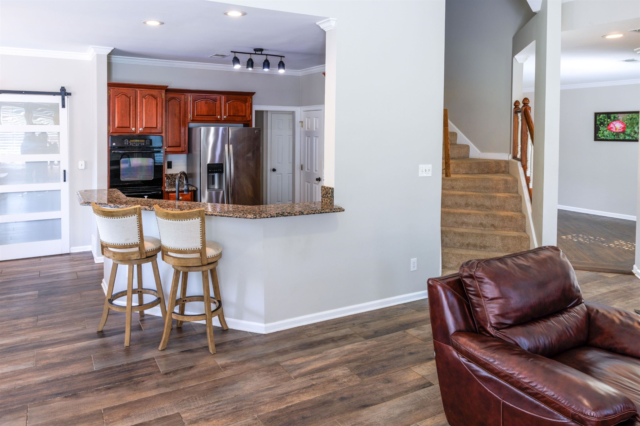 95 Morris Manor Drive Collierville, TN 38017 - Photo 7 of 35 a living room with furniture and wooden floor