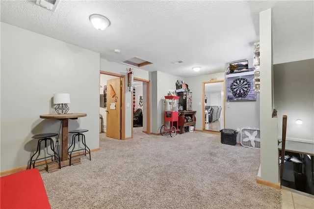 $324,900 | 812 Pleasant Street, Odessa, MO 64076