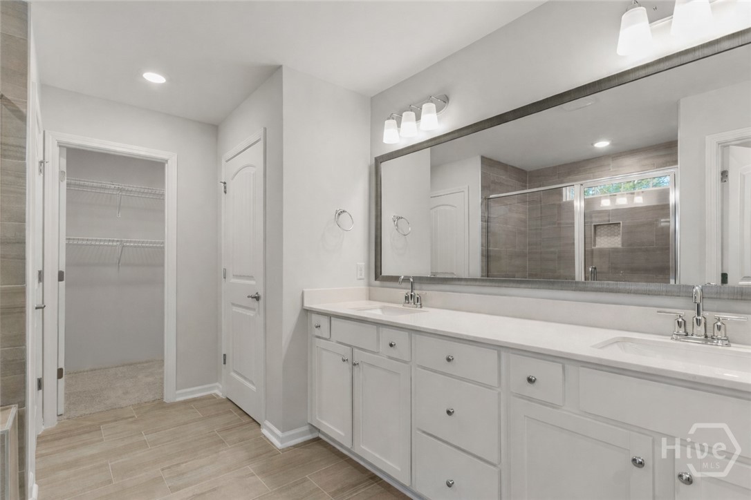 202 Champlain Drive Pooler, GA 31322 - Photo 23 of 33 Primary Bath - Double Quartz Vanity