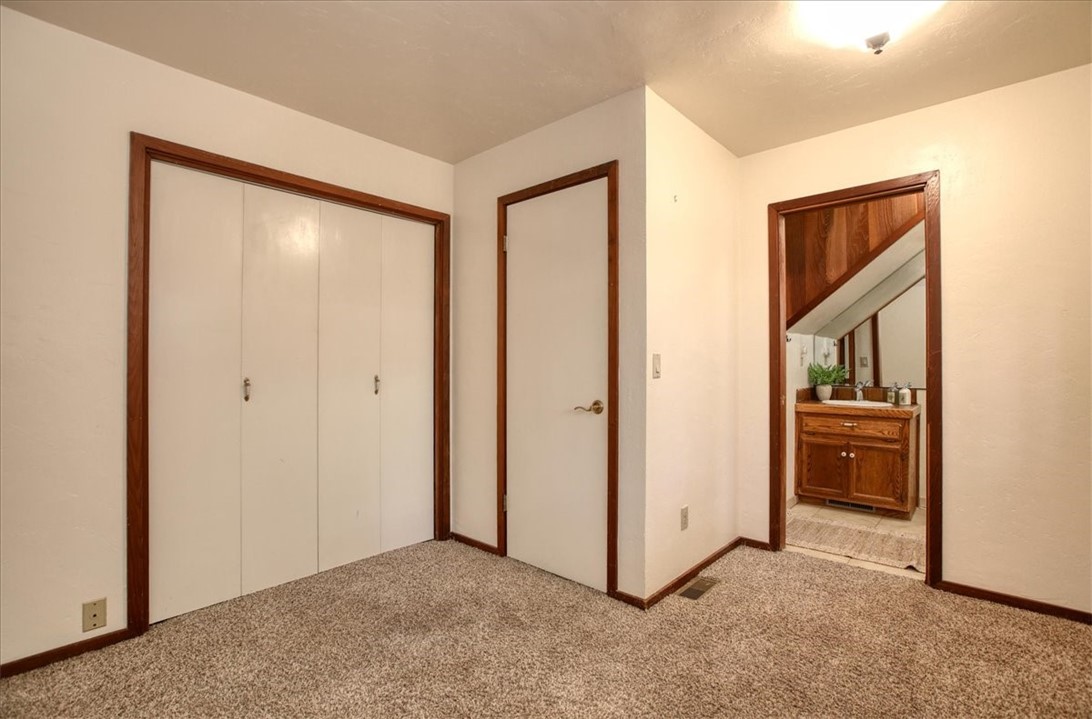 2550 Emerson Road Cambria, CA 93428 - Photo 25 of 49 a view of an empty room and bathroom
