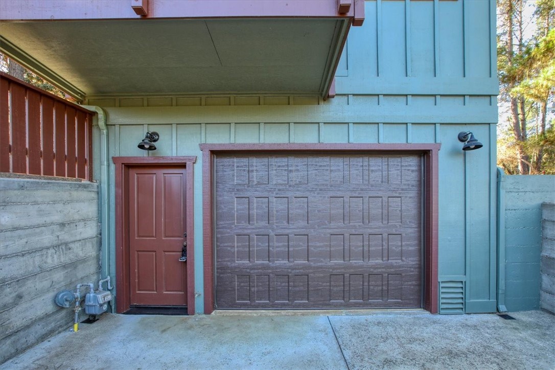 2550 Emerson Road Cambria, CA 93428 - Photo 47 of 49 a view of outdoor space kitchen and entryway