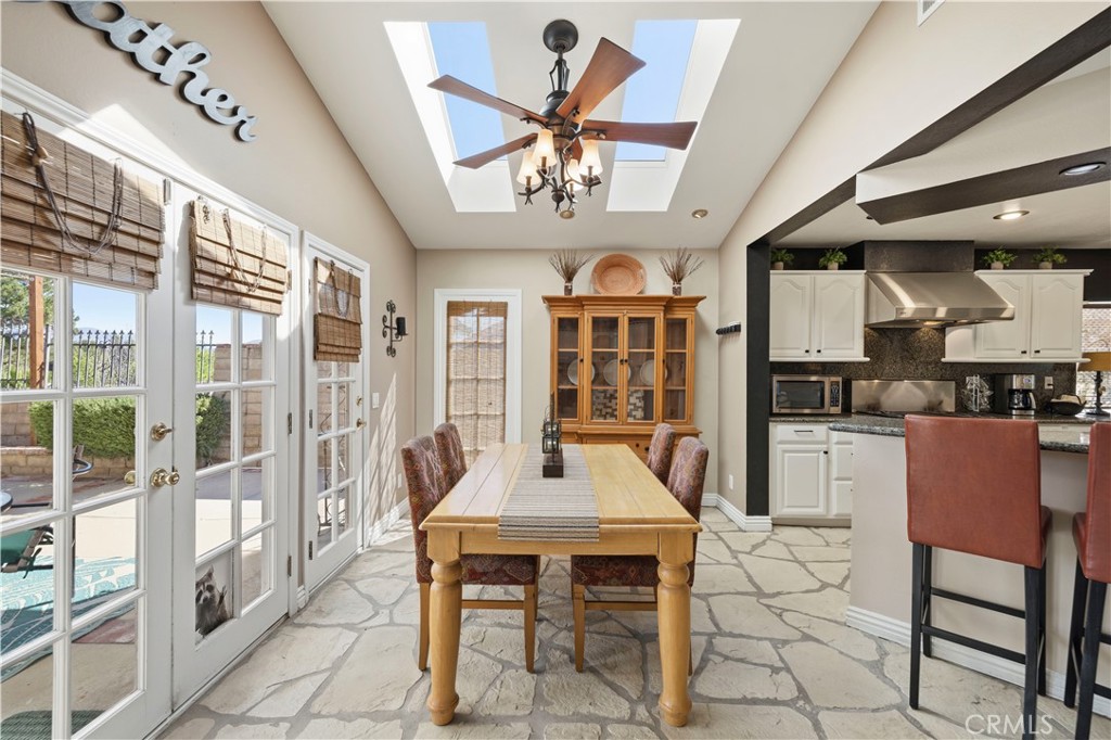 28149 Branch Road Castaic, CA 91384 - Photo 13 of 36