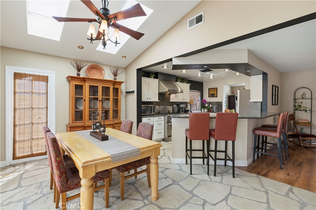 28149 Branch Road Castaic, CA 91384 - Photo 14 of 36