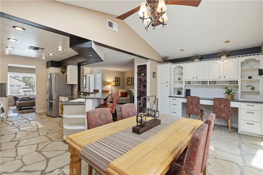 28149 Branch Road Castaic, CA 91384 - Photo 17 of 36