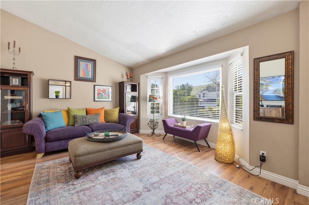 28149 Branch Road Castaic, CA 91384 - Photo 6 of 36