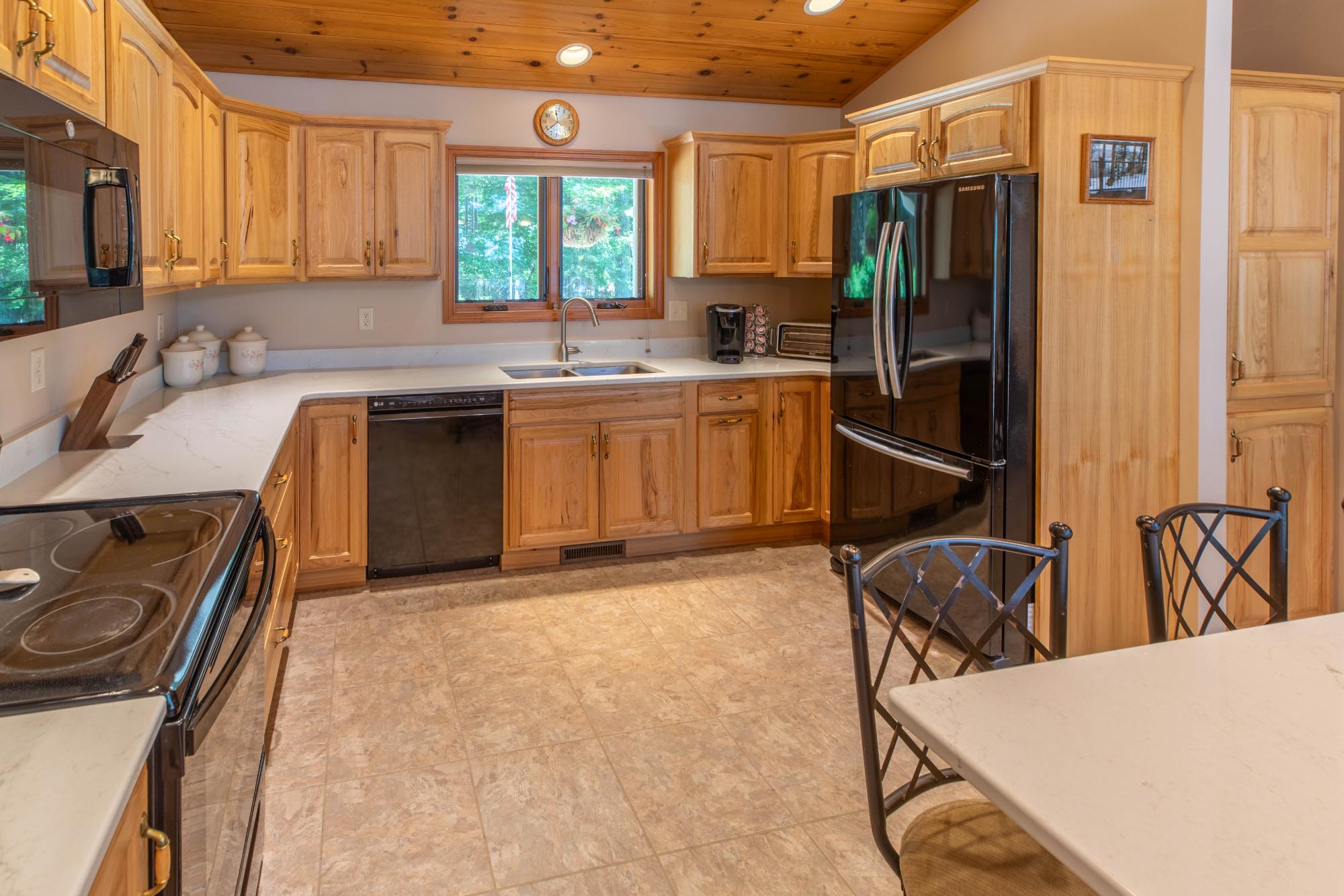 4160 Moen Lake Road Rhinelander, WI 54501 - Photo 14 of 72 Gallery Image 14