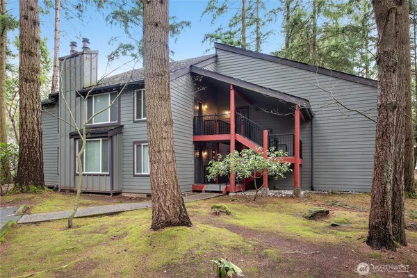 $2,600 | 14526 Northeast 31st Street, Unit 16C, Bellevue, WA 98007