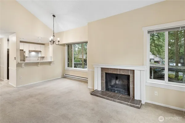 $2,600 | 14526 Northeast 31st Street, Unit 16C, Bellevue, WA 98007