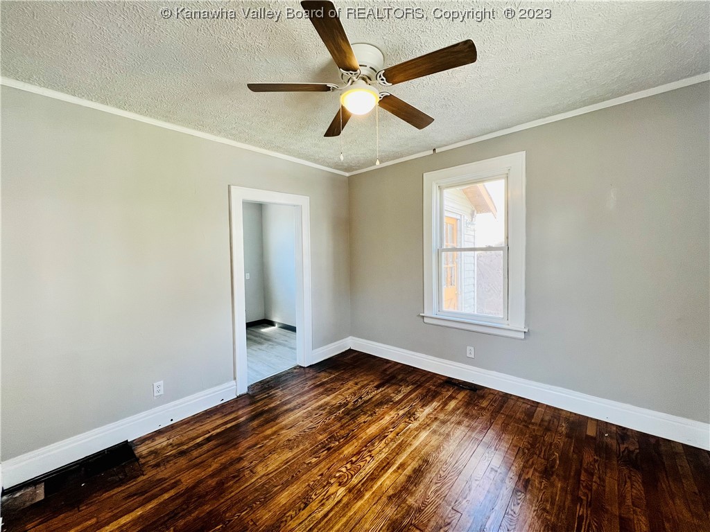 923 Rugby Street Charleston, WV 25311 - Photo 5 of 11 Gallery Image 5