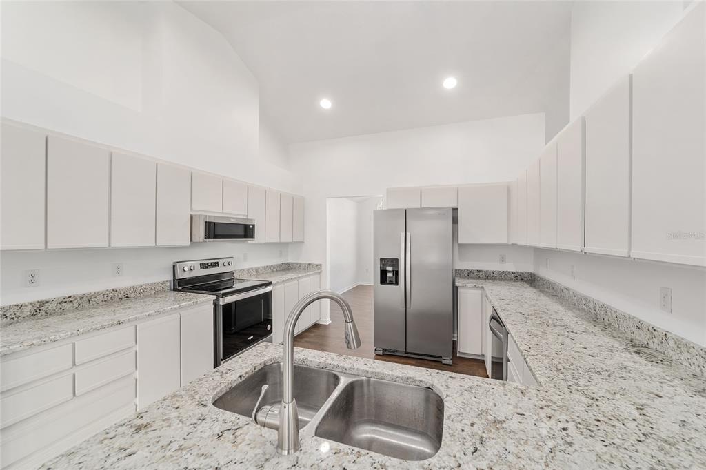 8524 Southwest 108th Ln Road Ocala, FL 34481 - Photo 21 of 53 Gallery Image 21
