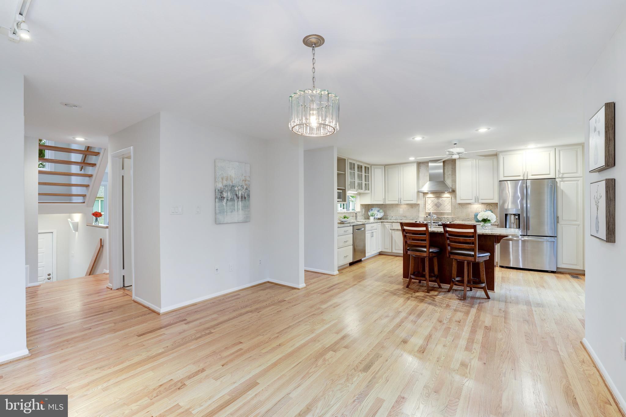 1924 Lakeport Way Reston, VA 20191 - Photo 15 of 68 Gallery Image 15