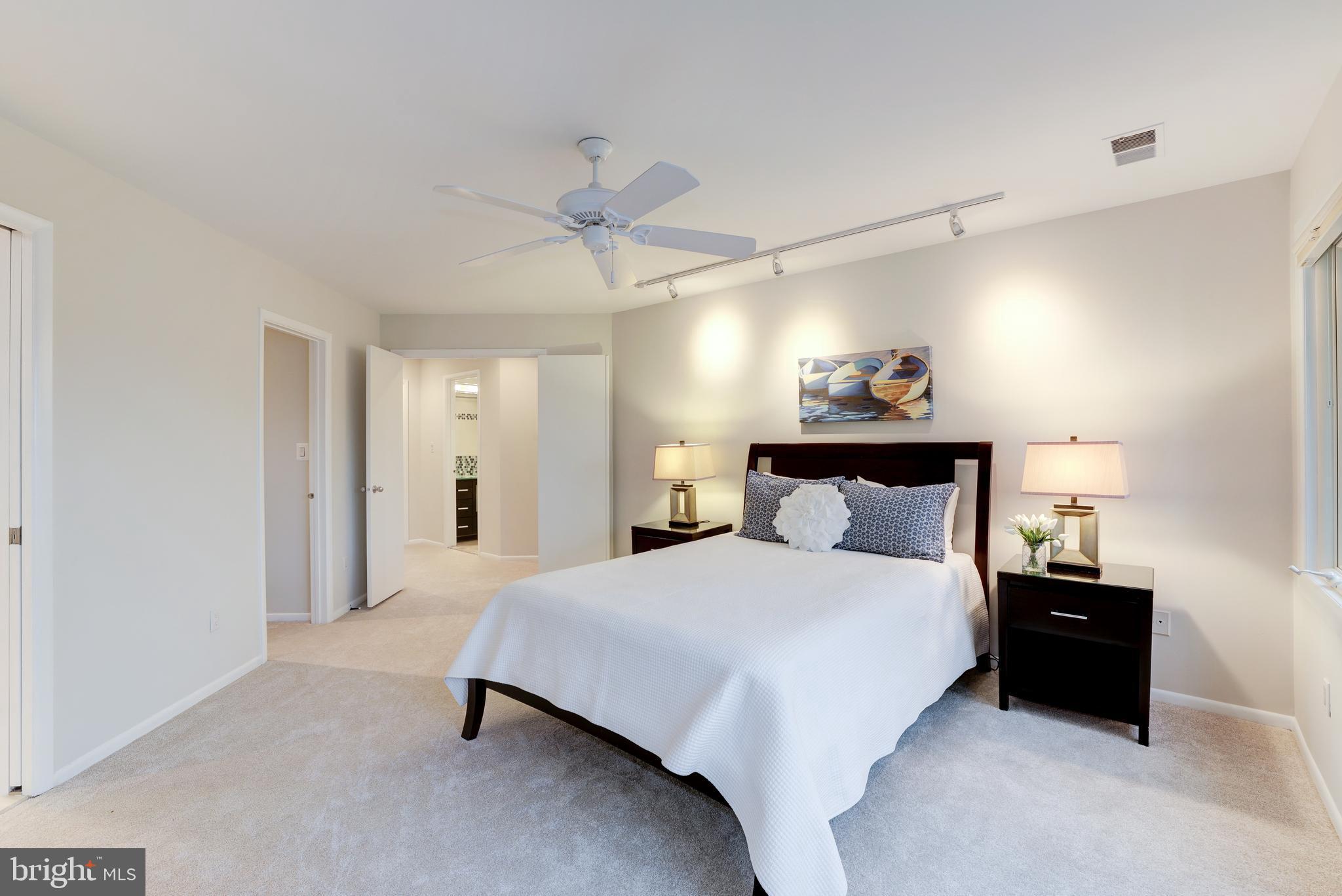 1924 Lakeport Way Reston, VA 20191 - Photo 24 of 68 Gallery Image 24