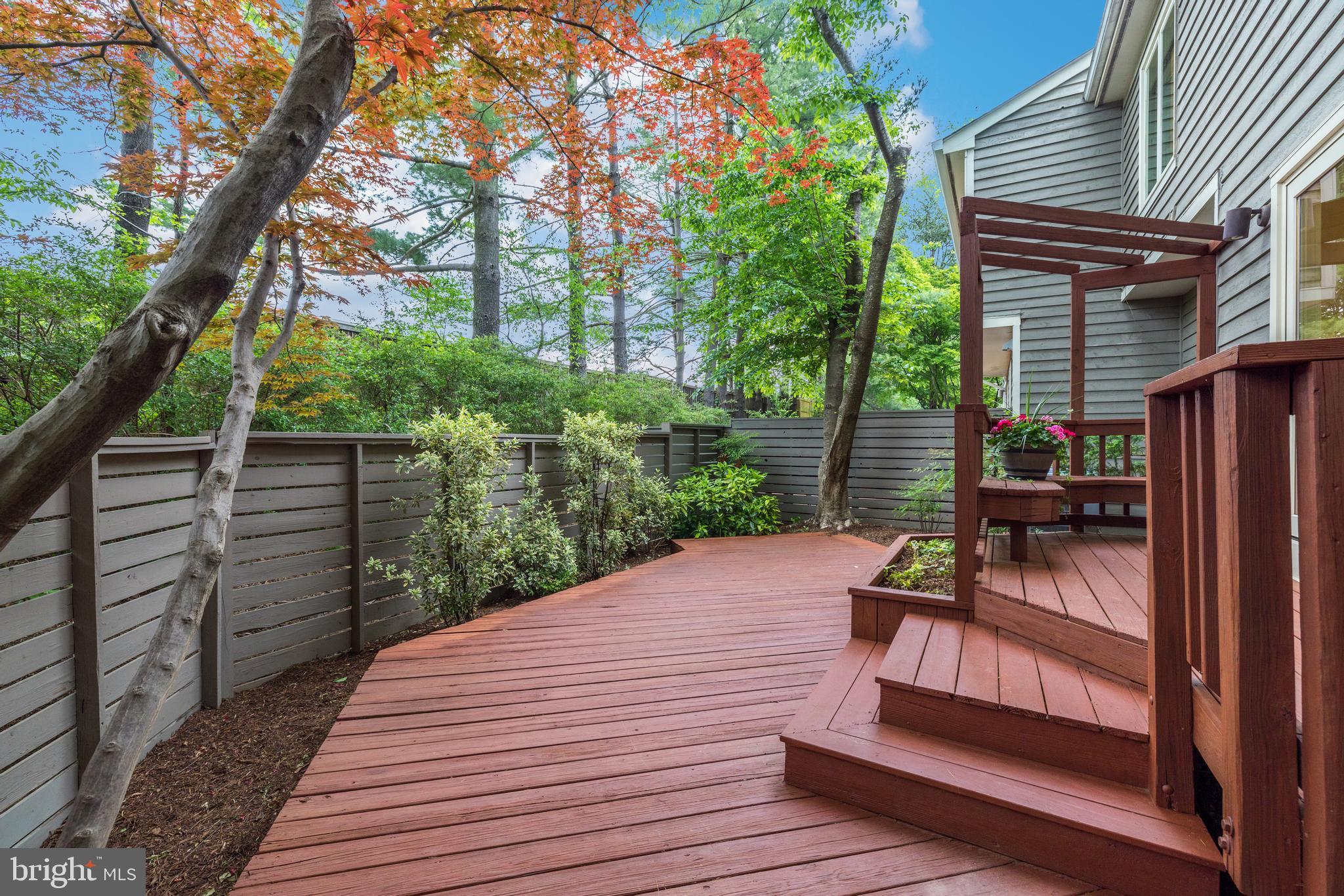 1924 Lakeport Way Reston, VA 20191 - Photo 44 of 68 Gallery Image 44