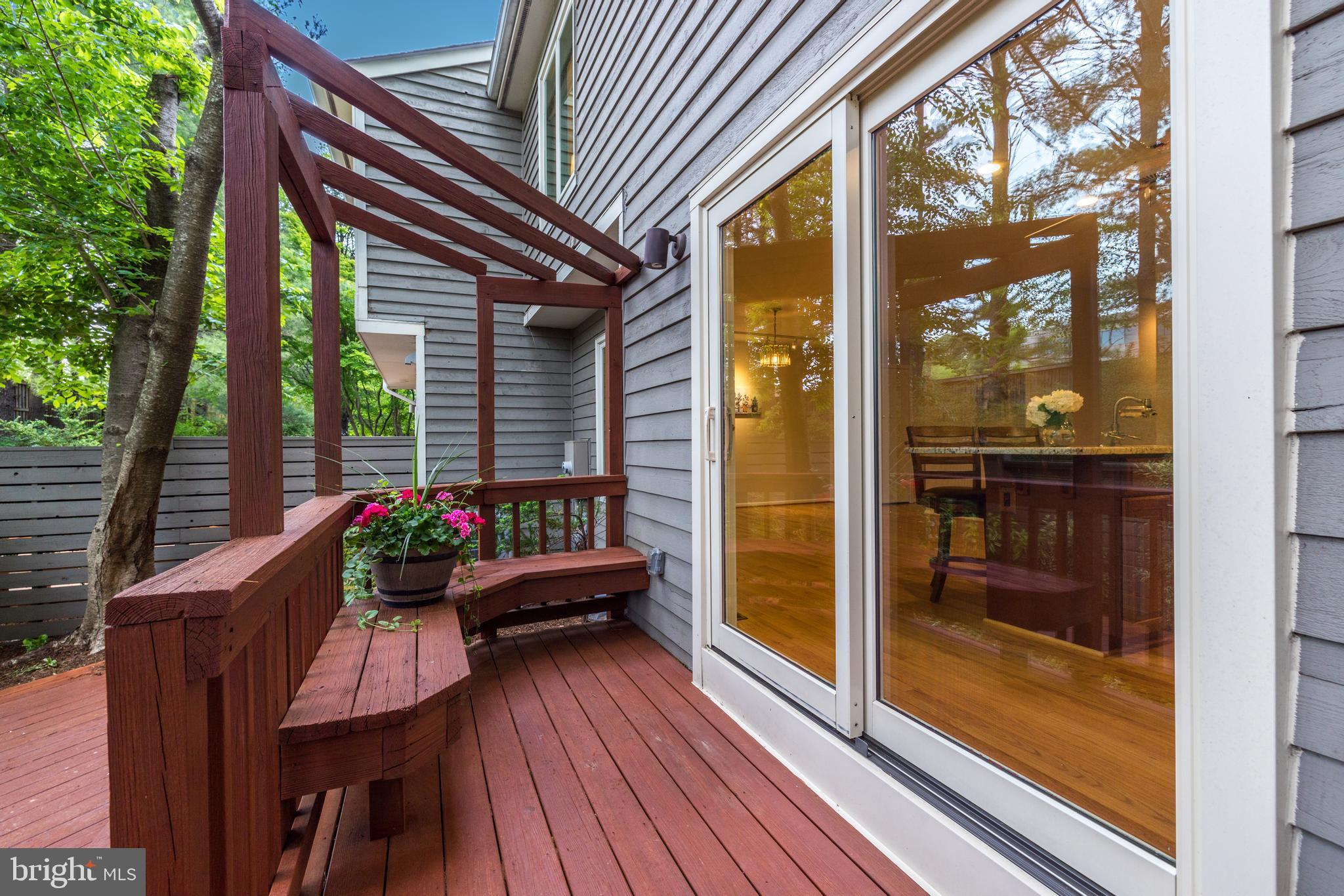 1924 Lakeport Way Reston, VA 20191 - Photo 47 of 68 Gallery Image 47