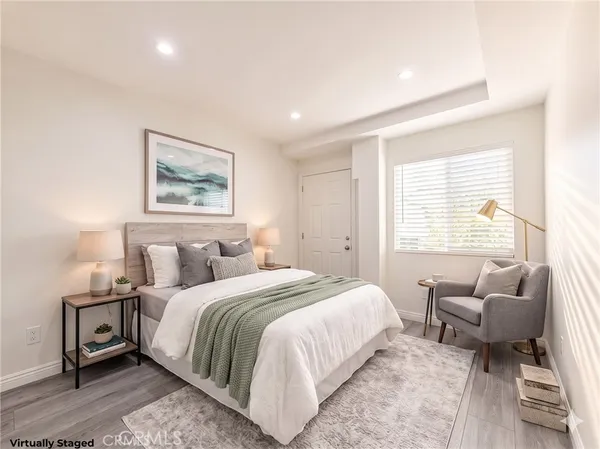 $1,159,999 | 6851 Foothill Boulevard, Tujunga, CA 91042