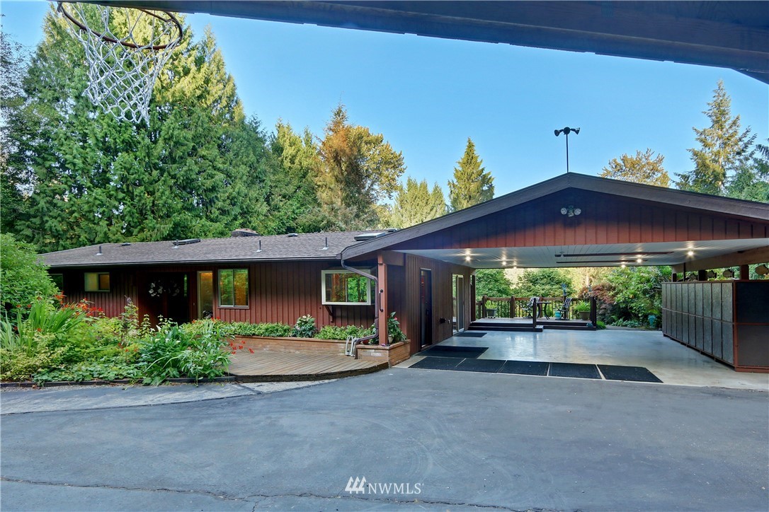 18415 West Spring Lake Drive Southeast Renton, WA 98058 - Photo 2 of 40