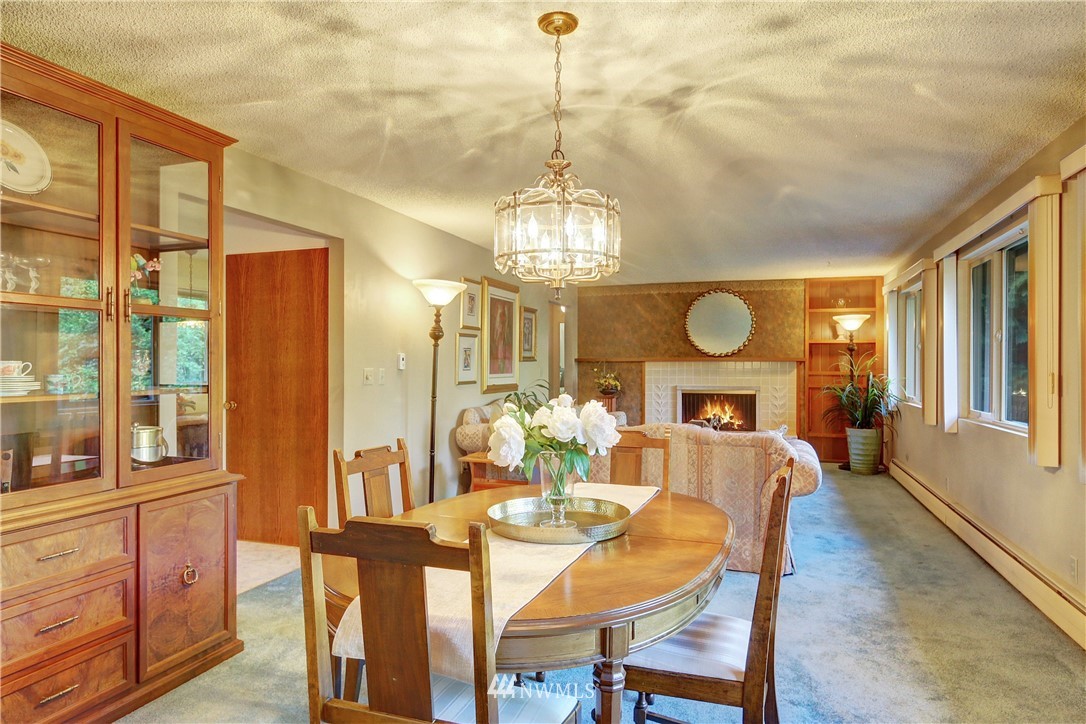 18415 West Spring Lake Drive Southeast Renton, WA 98058 - Photo 11 of 40