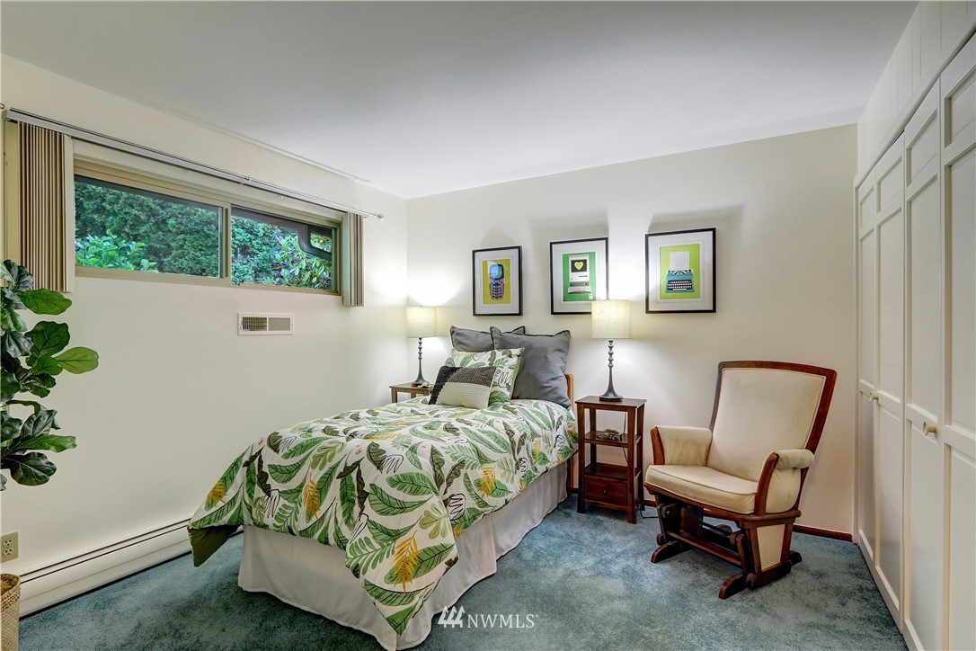 18415 West Spring Lake Drive Southeast Renton, WA 98058 - Photo 18 of 40