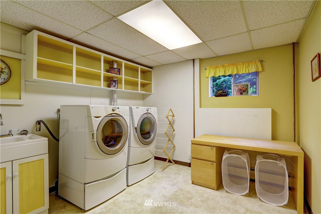 18415 West Spring Lake Drive Southeast Renton, WA 98058 - Photo 24 of 40