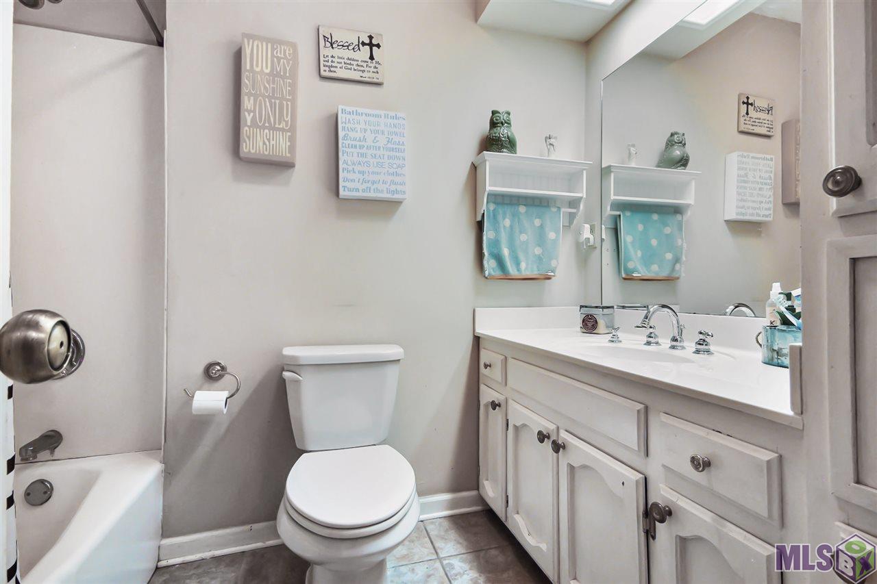 8831 Sharlane Drive Baton Rouge, LA 70809 - Photo 15 of 24 Gallery Image 15