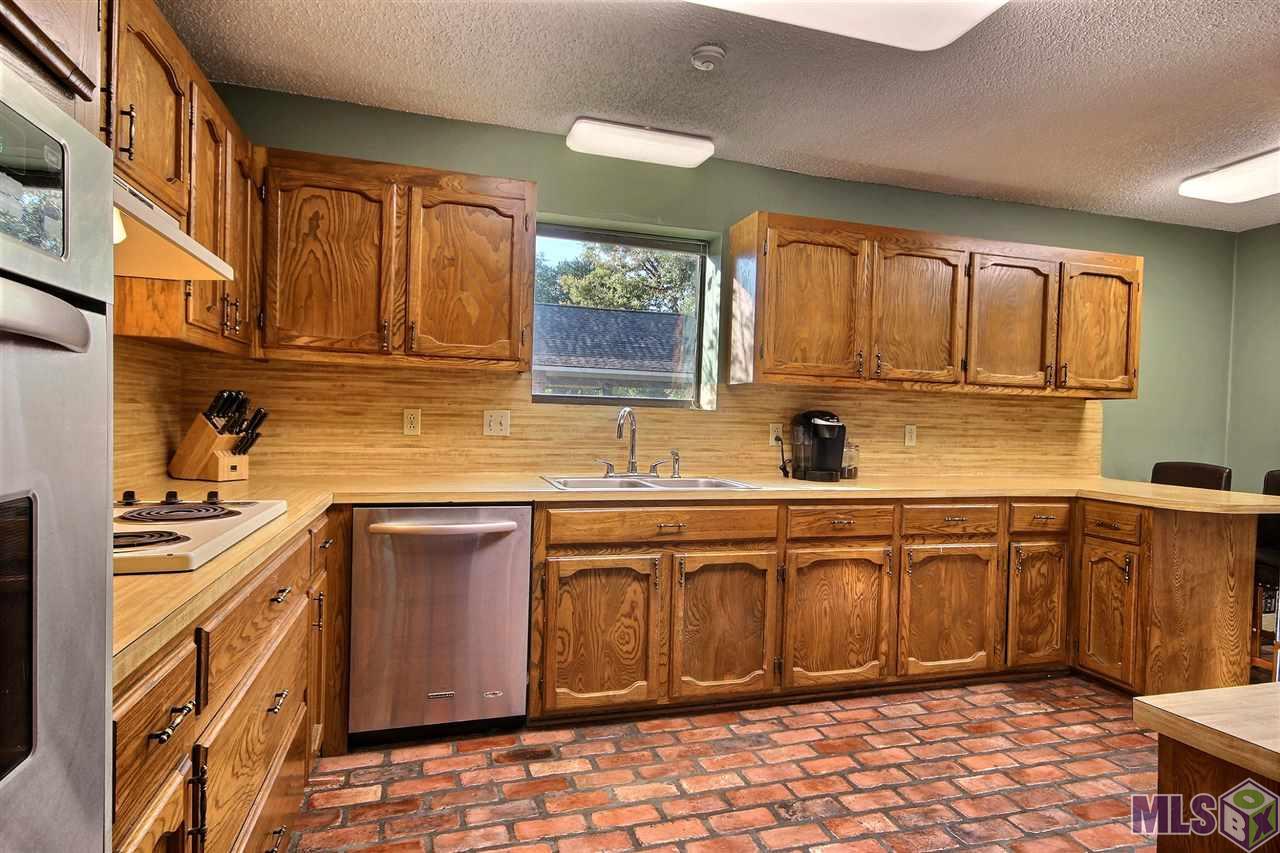 8831 Sharlane Drive Baton Rouge, LA 70809 - Photo 9 of 24 Gallery Image 9