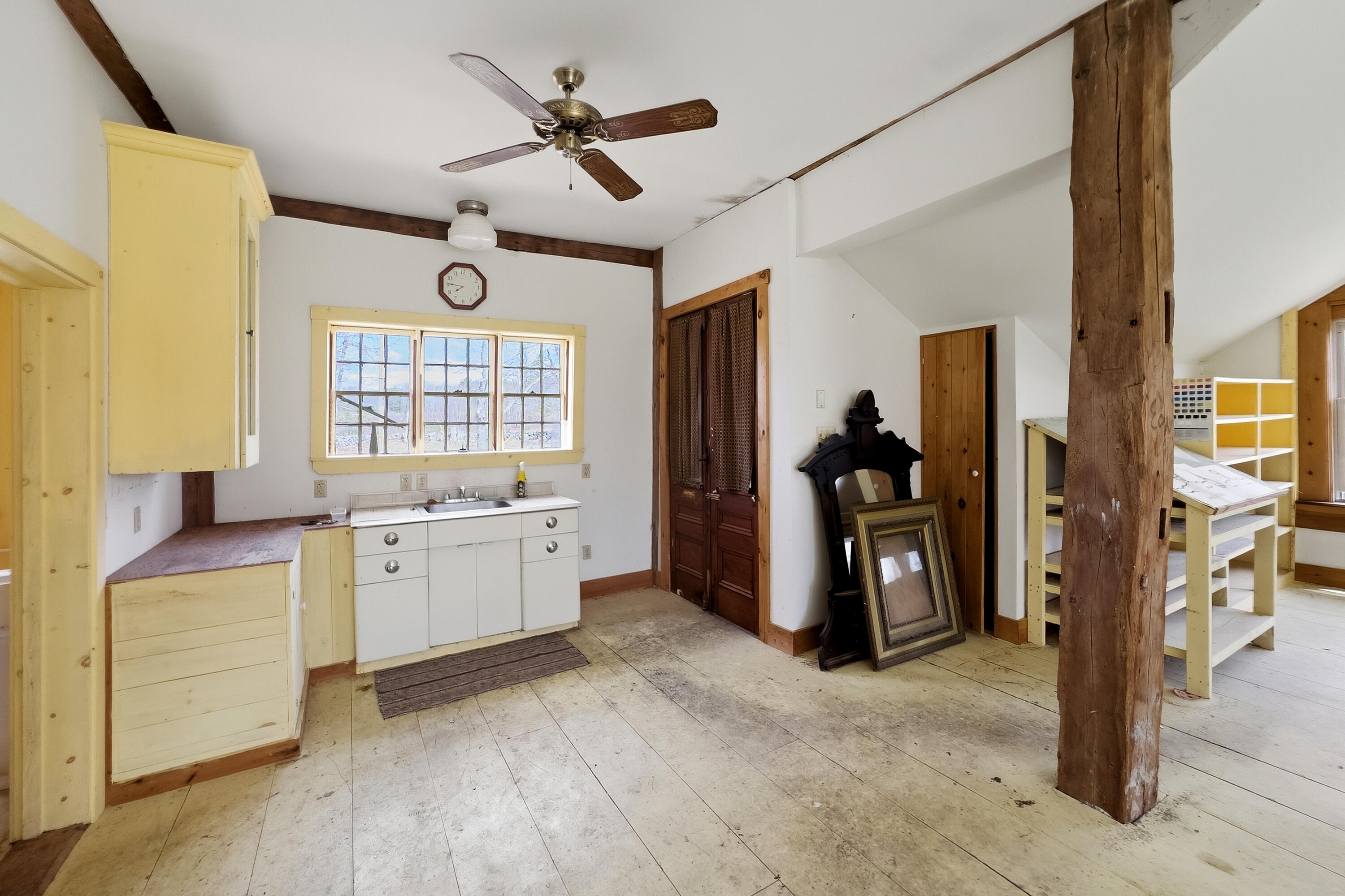 175 Quarry Road Waldoboro, ME 04572 - Photo 69 of 103 Studio quarters