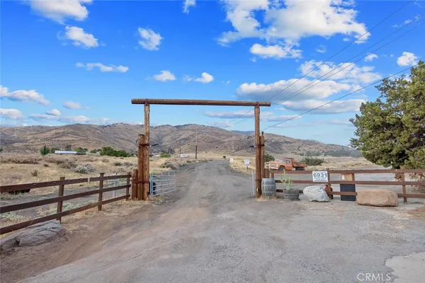 $3,895,000 | 6931 Sierra, Agua Dulce, CA 91390