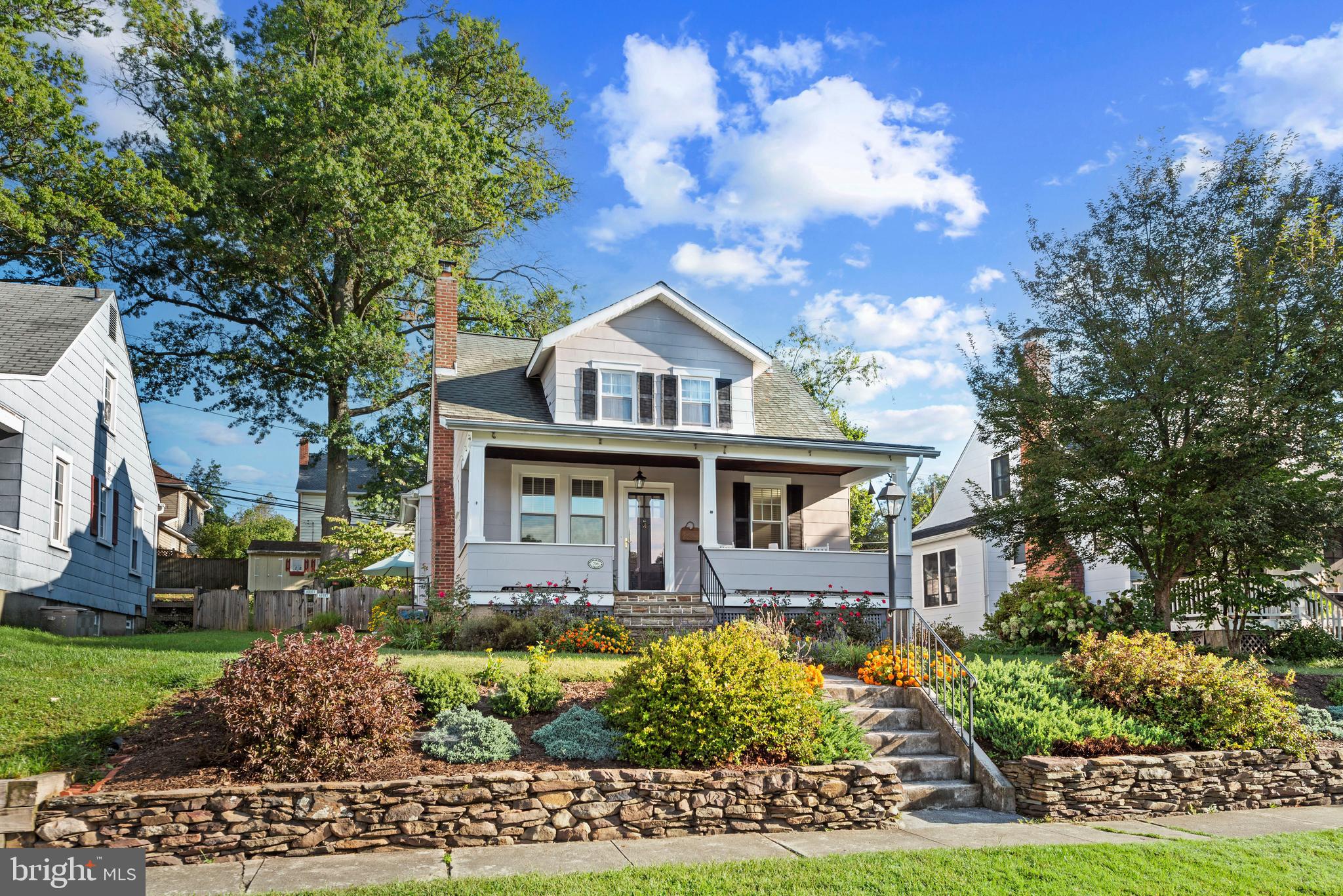 706 Murdock Road Baltimore, MD 21212 - Photo 1 of 39 front view of a house with a yard