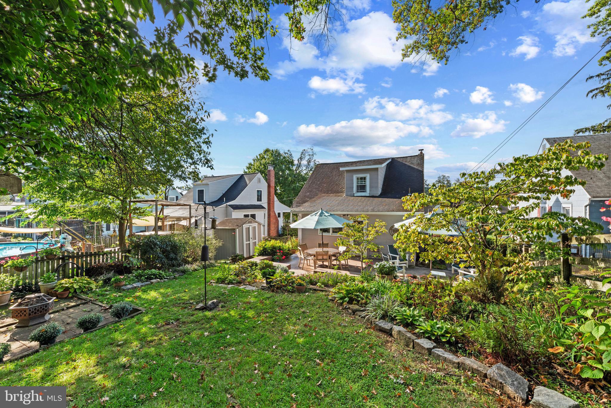 706 Murdock Road Baltimore, MD 21212 - Photo 37 of 39 a front view of a house with a yard
