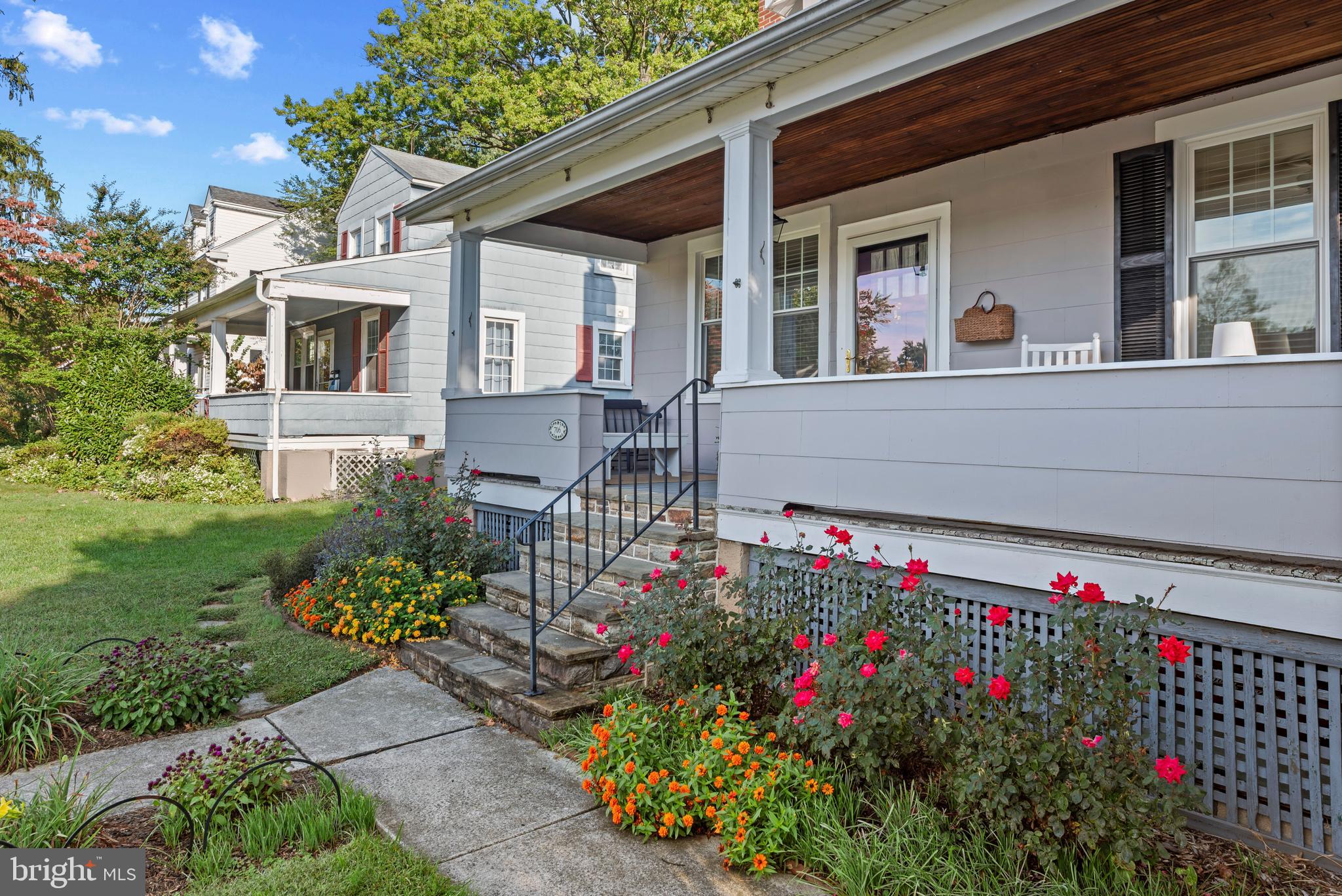 706 Murdock Road Baltimore, MD 21212 - Photo 4 of 39 a house view with a outdoor space