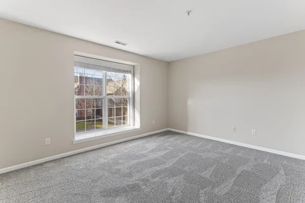 $319,000 | 28471 Carlton Way Drive, Novi, MI 48377