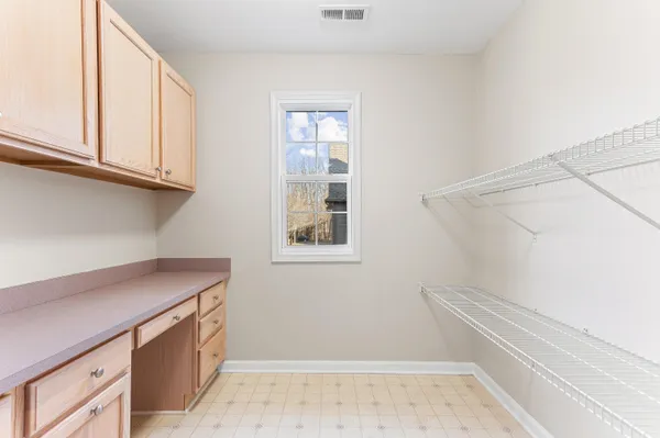 $319,000 | 28471 Carlton Way Drive, Novi, MI 48377