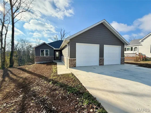 $349,900 | 101 Ganahl Street, Perryville, MO 63775