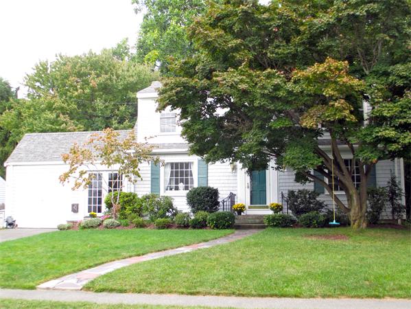 29 Longfellow Road Needham, MA 02494 - Photo 2 of 17 Gallery Image 2