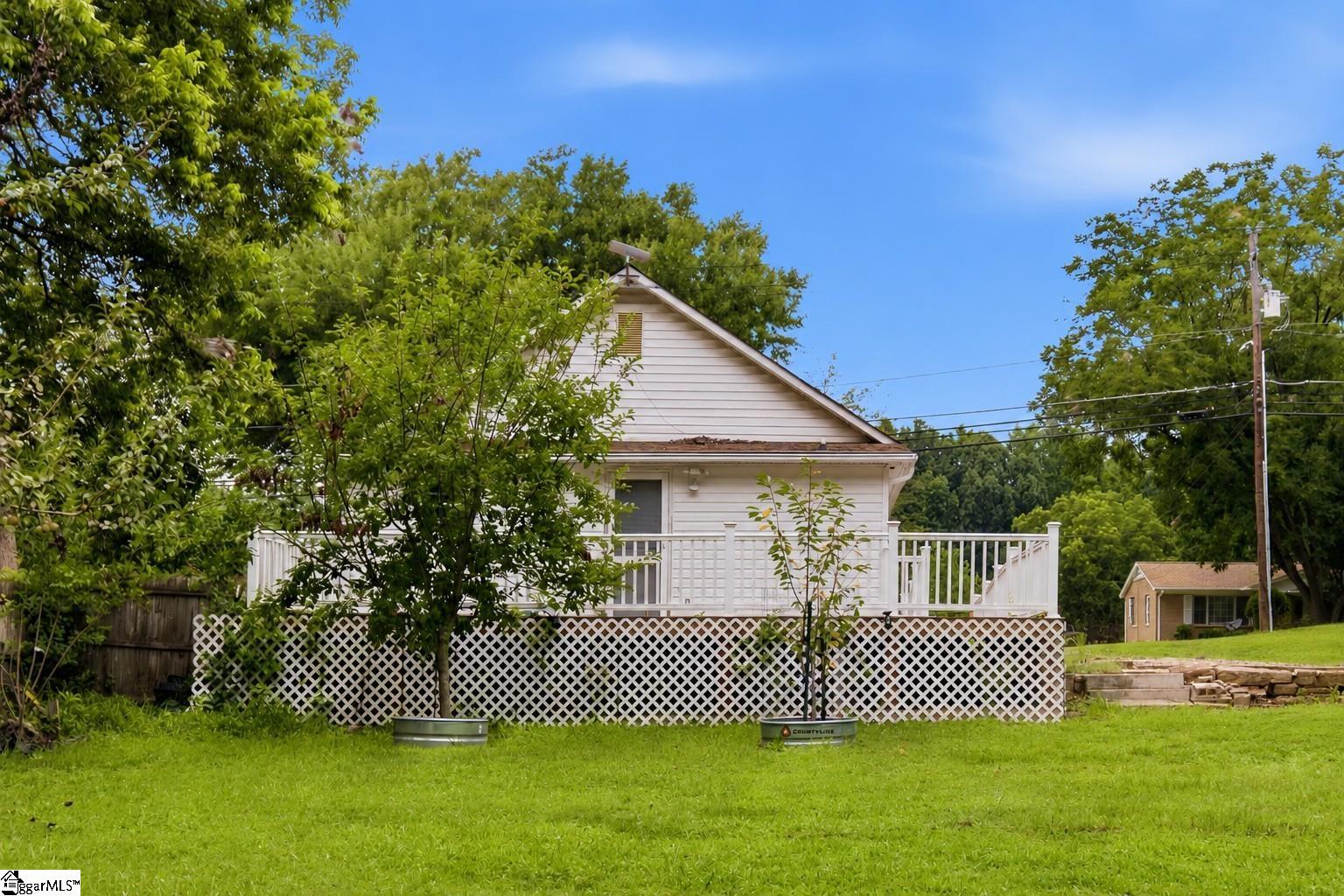 403 Faulkner Street Clover, SC 29710 - Photo 7 of 35