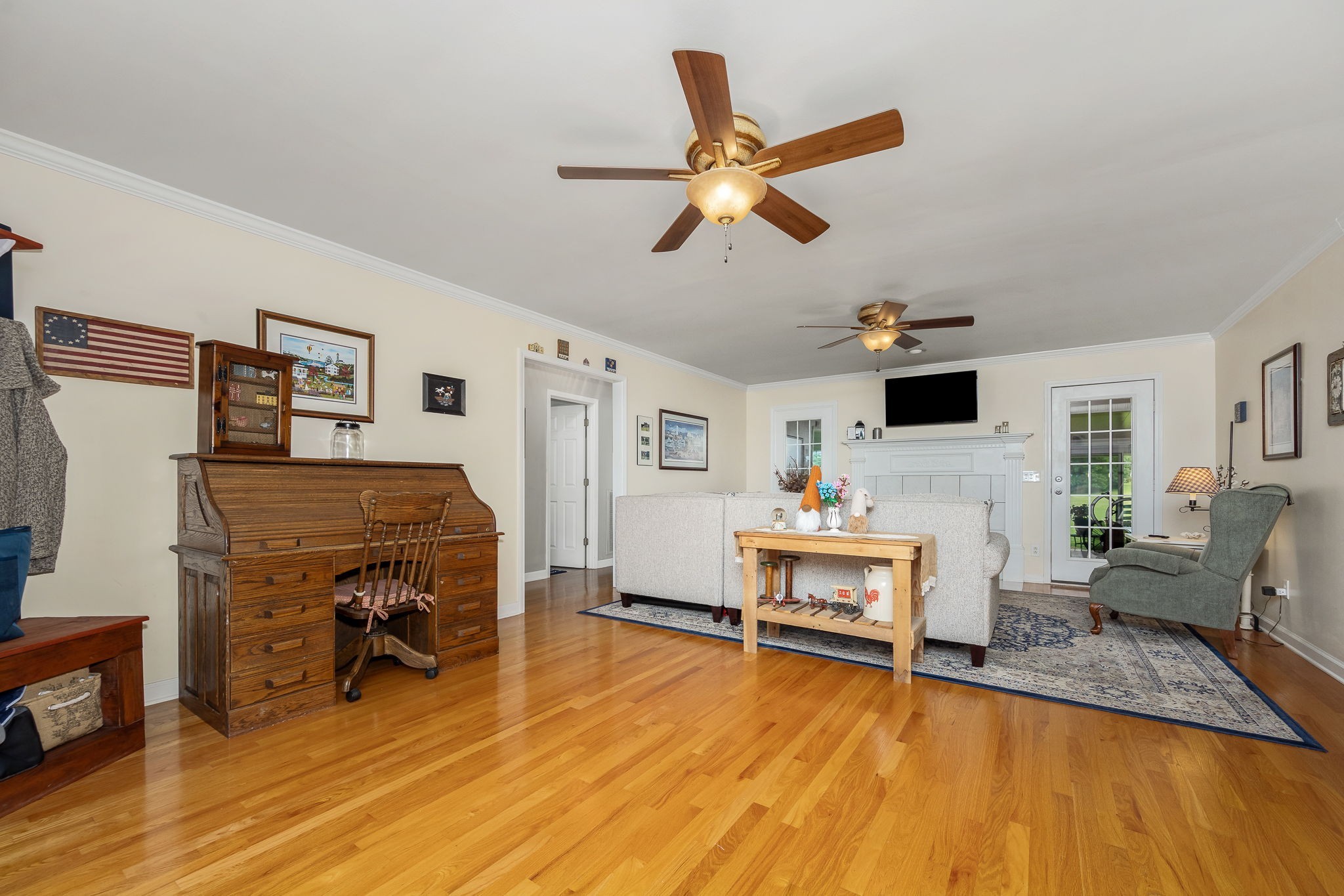 4330 River Lane Milton, TN 37118 - Photo 6 of 44 a living room with furniture and a wooden floor