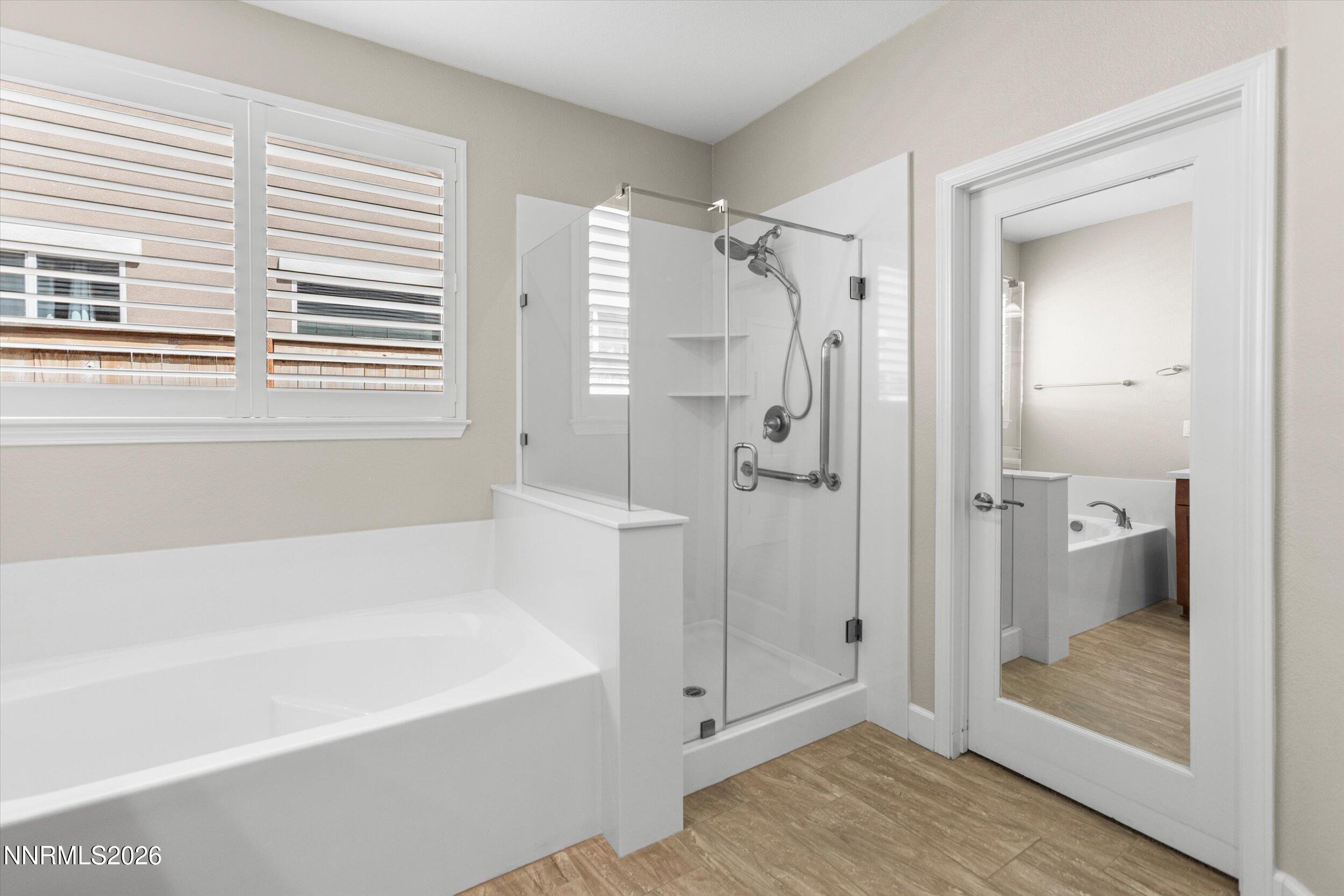 8950 Sydmesa Drive Reno, NV 89523 - Photo 17 of 38 Primary Bathroom