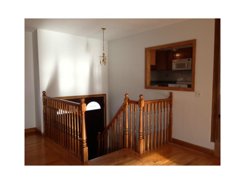 7 Ramble Road Glocester, RI 02857 - Photo 3 of 18 Entry.
