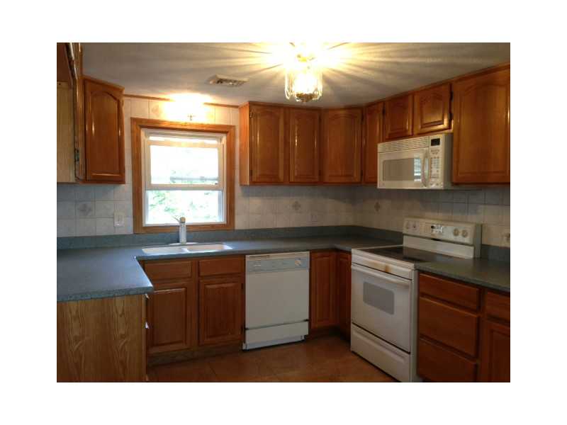 7 Ramble Road Glocester, RI 02857 - Photo 6 of 18 Kitchen. corian counters