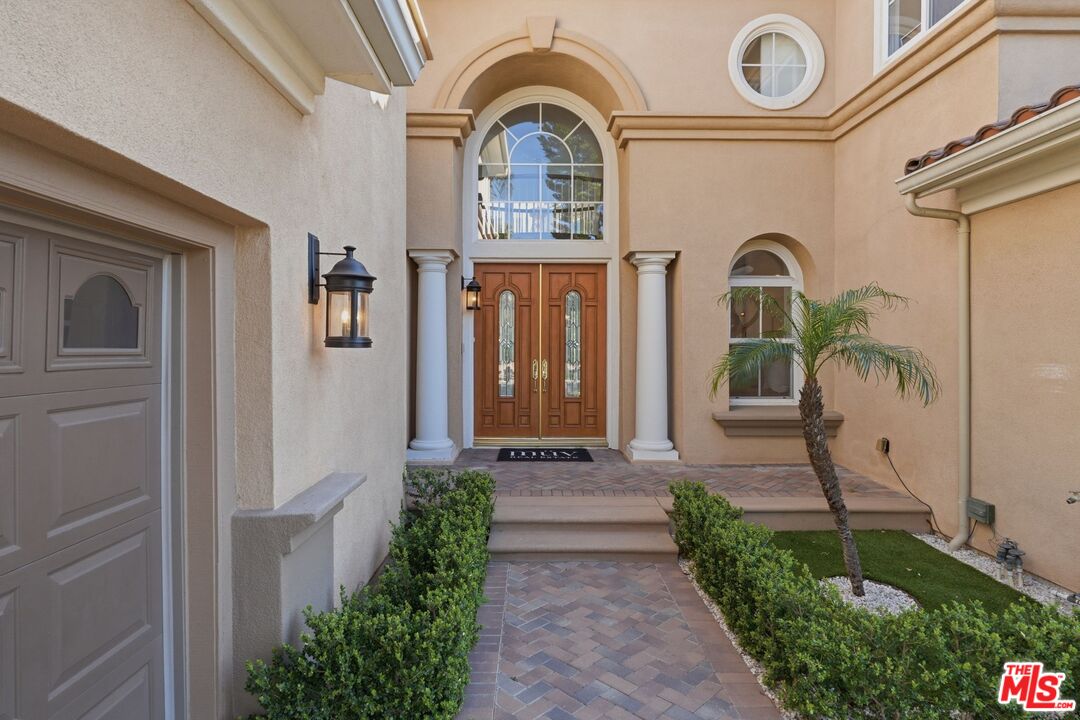 20274 Vía Medici Porter Ranch, CA 91326 - Photo 2 of 56